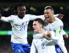 姆巴佩连续五场比赛得分超过持续失利，法国队不断突破！