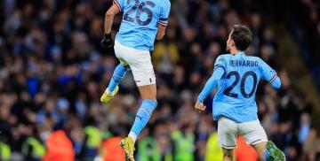 包含曼城主场大胜狼队，梅西制胜球献礼瓜迪奥拉的词条