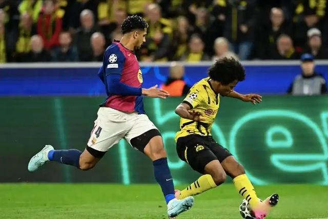 包含美洲足球豪门交锋,比赛前景无限精彩的词条