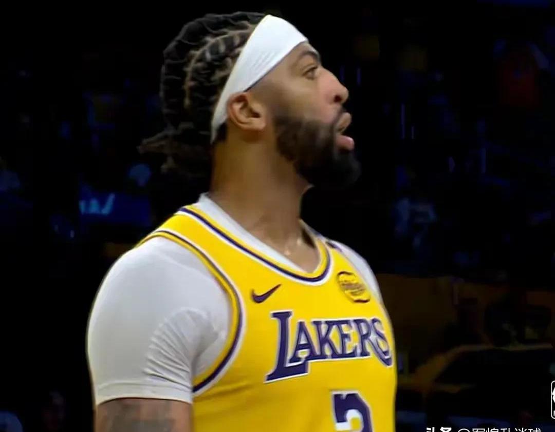 爵士惊艳全场,浓眉哥助攻爆棚,状态爆棚逆转取胜!